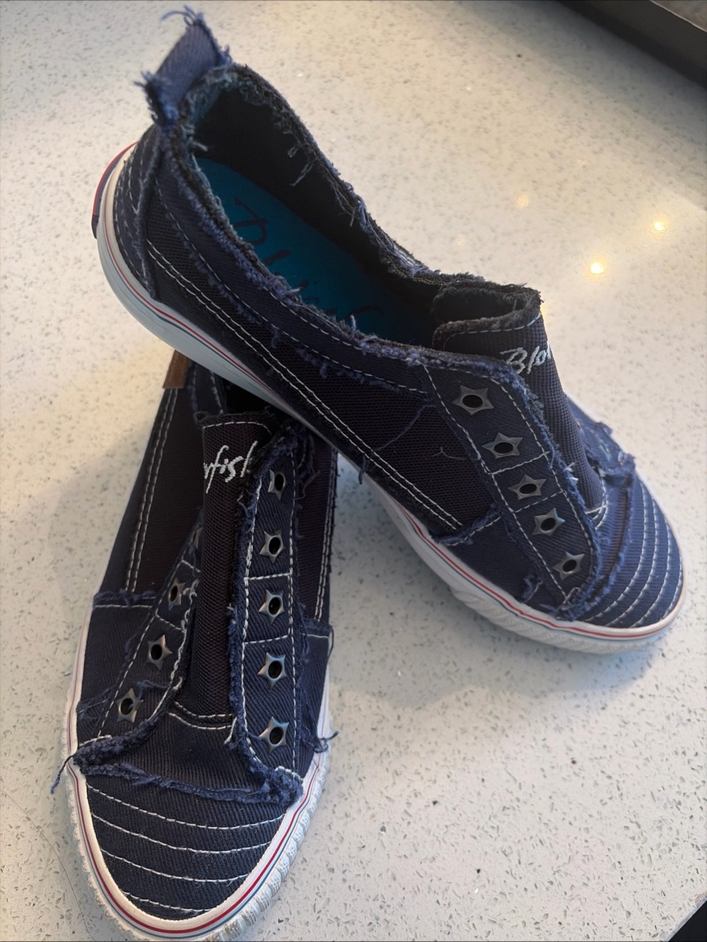 Malibu Navy Canvas Slip-On Sneakers size 7.5